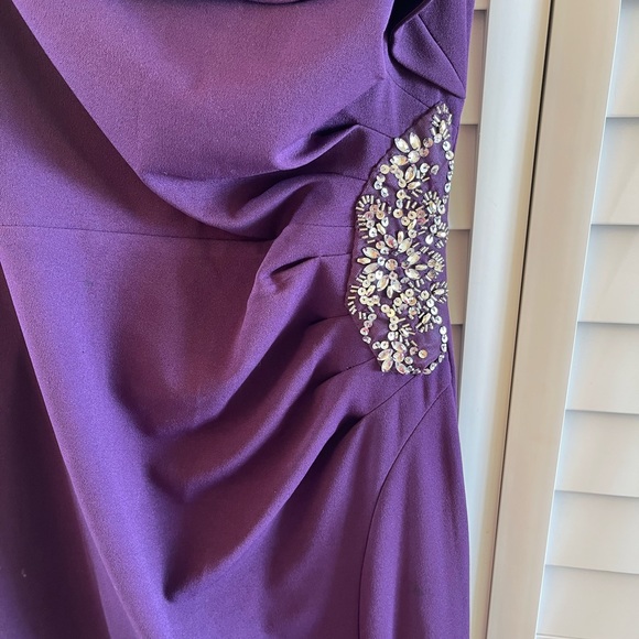 SLNY Gown Plum Off The Shoulder Sz 10. Beaded sequin on front. Side slit. - Picture 12 of 12